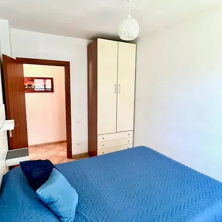Dimora Del Viaggiatore * Marina Di Carrara